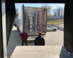 В Украину прибыла первая партия китайской вакцины CoronaVac (фото)