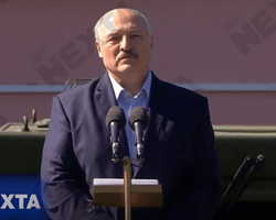 "Пока вы меня не убьете, других выборов не будет", – Лукашенко перед рабочими
