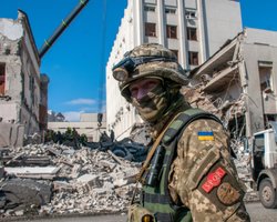 Еще 30 дней. Владимир Зеленский продлил военное положение в Украине