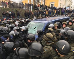 Появилось видео задержания Саакашвили на крыше дома