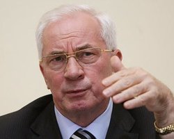 Азаров решил переписать газовое соглашение с Россией