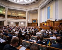 Рада отказалась рассматривать законопроект о проведении выборов в условиях Covid-19