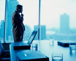 120 тыс. директоров в Украине работают за минимальную зарплату