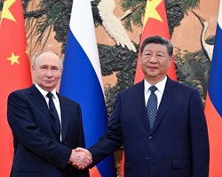 Китай стежив зі супутників за Львівщиною під час ранкового масованого удару РФ, — ЗМІ (фото)