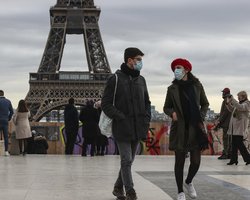 Украина в списке: Франция с 9 июня начинает прием туристов