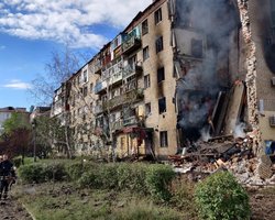 Инфраструктуры больше не существует: бойцы ВСУ показали, что происходит в Бахмуте (видео)