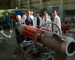 Военные заводы России работают в три смены для обеспечения ракетами операции в Сирии