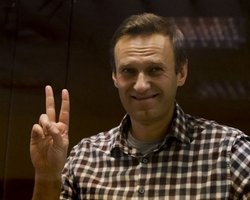 Работу штабов Навального запретили в РФ из-за иска об экстремизме, - директор ФБК