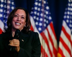 "Велика честь": Камала Гарріс балотуватиметься в президенти США, — CNN