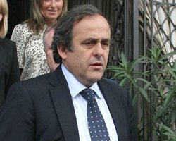 Платини: Украина и Польша словно шагнули на 30 лет в будущее