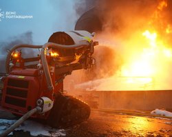 Удар по объектам энергетики на Полтавщине: появились фото последствий атаки, – ГСЧС