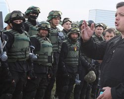 Солдаты "серой" зоны. Куда идут люди, которые умеют и могут воевать и не видят себя в мирной жизни