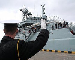 ООН эвакуирует из Триполи иностранцев