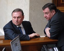 Ефремов считает, что ситуация с Тимошенко более всего вредит Партии регионов