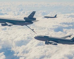 Война Ирана с Израилем: США массово перебрасывают в Европу самолеты KC-135 и KC-46 (карта)