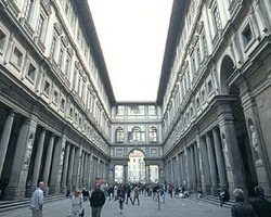 Слепые посетители галереи Уффици смогут трогать экспонаты 