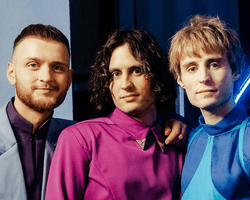 "Заставили лечь": Ziferblat попал под атаку дронов РФ после концерта в Киеве (фото, видео)