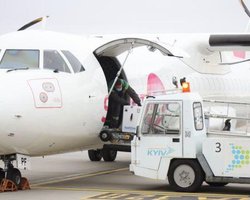 В Украину прибыла первая партия вакцин Pfizer (фото)