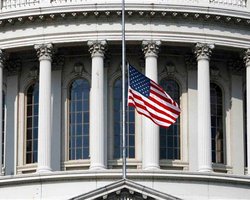 Эксперты оценили ущерб экономики США от "бюджетного застоя", предрекая дальнейшие потери