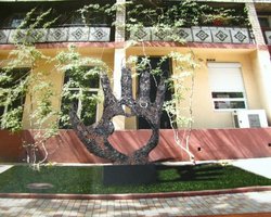 В Одессе установили памятник в честь Стива Джобса