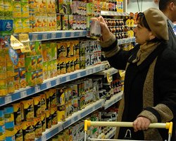 В Армении призвали бойкотировать товары из Украины