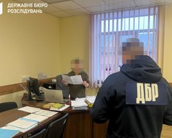 В Виннице работница ТЦК душила мужчину за отказ подписывать анкету