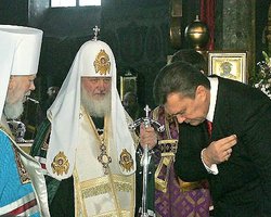 Патриарх Кирилл снова собирается в Украину