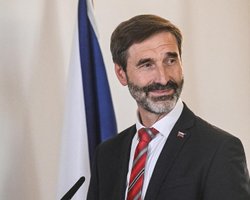 Створить нові конфлікти: в Словаччині прокоментували можливе членство України в НАТО