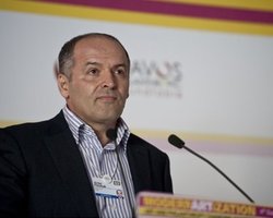 СМИ: Пинчук нанял западных имиджмейкеров для Кучмы