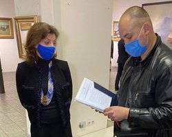 ГБР передало повторную повестку на допрос Порошенко через его супругу