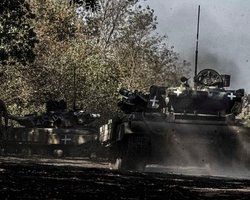 Силы обороны вынуждают оккупантов отступать по всей линии фронта, — Генштаб (карта)