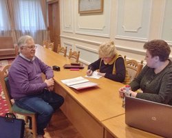 Петр Симоненко подал документы в ЦИК для участия на выборах президента