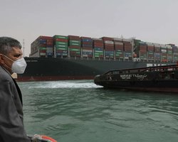 Знакомьтесь: это освободители Суэцкого канала (фото)