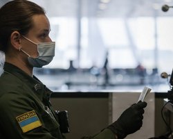 В Украине упростили правила самоизоляции при въезде в страну