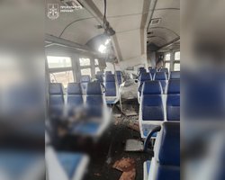 На Харьковщине ВС РФ атаковали электричку FPV-дроном: есть погибший