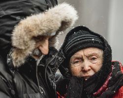 От 100 до 1500 грн: как и кому повысят пенсии в Украине с 1 марта и с 1 апреля