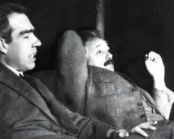 Эйнштейн ошибся в квантовой механике: через 100 лет доказал эксперимент физиков