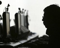 Индийскую IT-компанию обвиняют в дискриминации "тупых американцев"