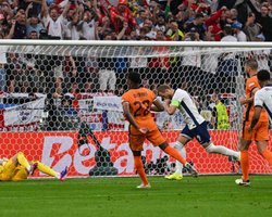 Сборная Англии вышла в финал Евро-2024, обыграв Нидерланды 2:1