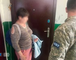 Светит 15 лет: СБУ задержала информатора, собиравшую данные о ПВО на Бахмутском направлении