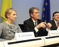 Тимошенко и Ющенко договорились о программе вступления Украины в НАТО