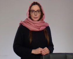 Дружину Медведчука Марченко викликали на допит в Івано-Франківську: у разі неявки оштрафують