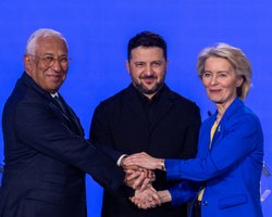 Вступ України до ЄС у 2027 року: ряд урядів чинять спротив, що пропонують натомість