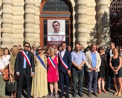 В столице Франции вывесили портрет Сенцова