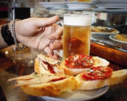 Карта мира. Легкость бытия. Путешествие в Мадрид