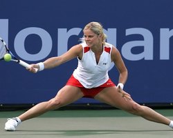 Теннис: определились все полуфиналистки итогового турнира WTA