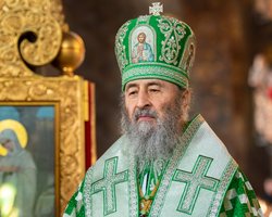 Предстоятель УПЦ МП Онуфрий благословил Зеленского