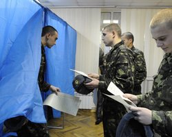 Обработано 70% протоколов: в тройке лидеров - ПР, Батьківщина и КПУ