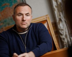 "Это месть Данилова", - Фукс собирается идти в суд из-за санкций СНБО (видео)