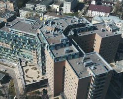 В Киеве достроили новый корпус "Охматдета": Зеленский назвал дату открытия